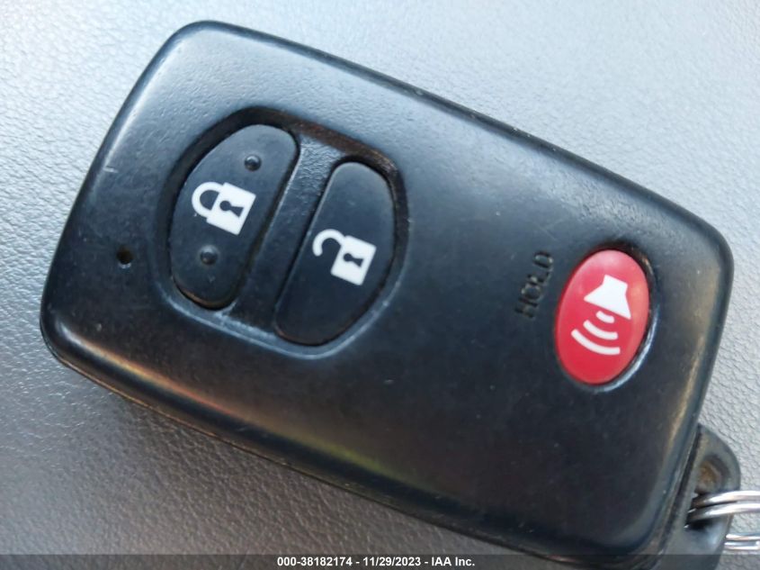 2013 TOYOTA PRIUS V - JTDZN3EU1D3245769