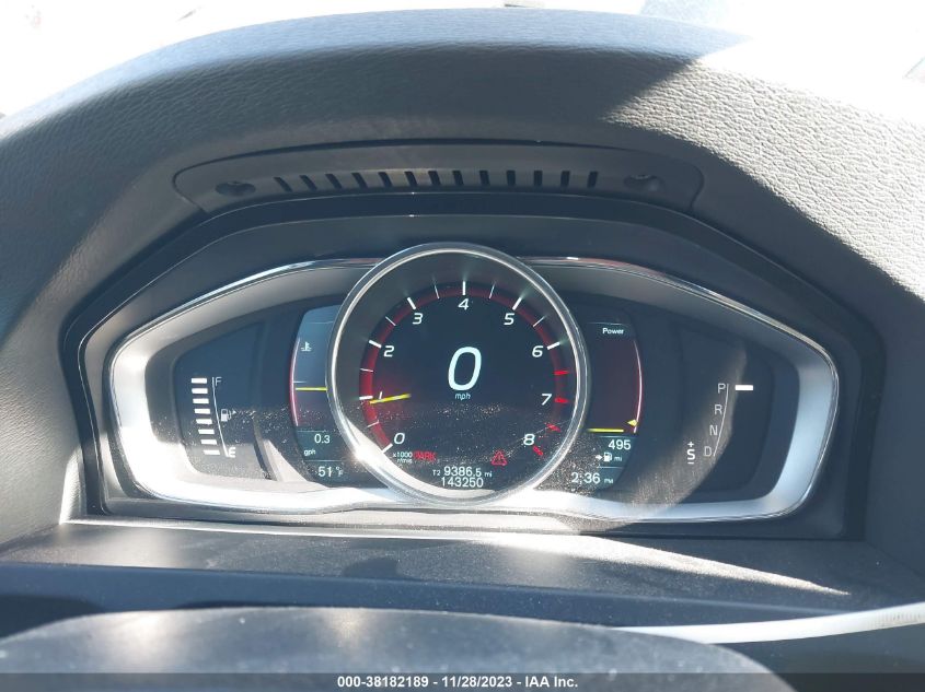2015 VOLVO S60 T5 PREMIER - YV140MFB4F1301515