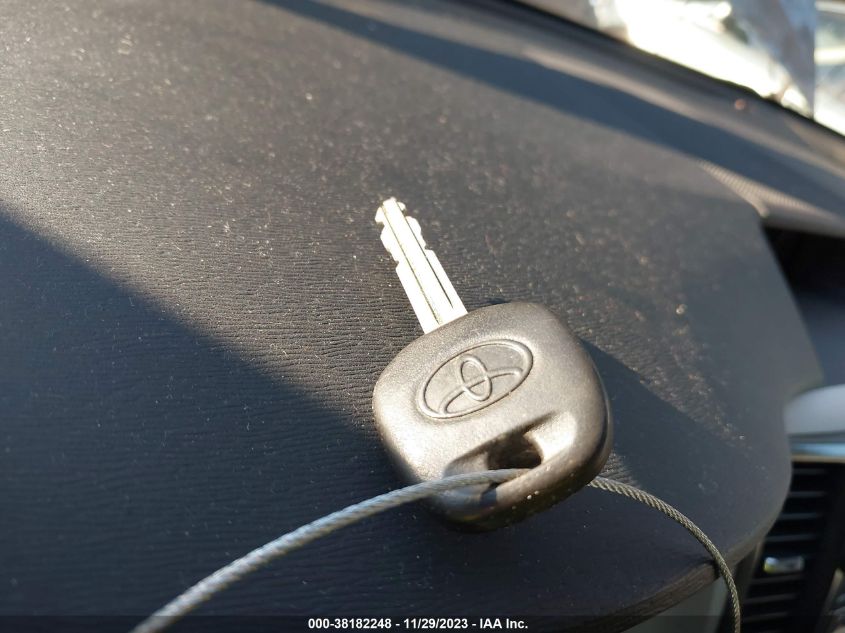 2013 TOYOTA SIENNA SE 8 PASSENGER - 5TDXK3DC9DS312884