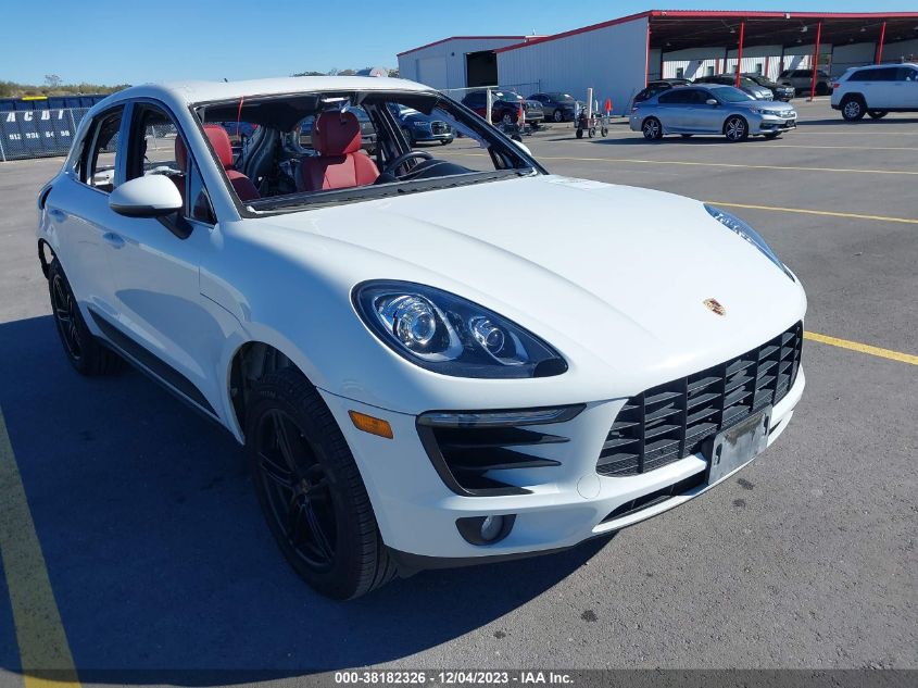 2018 PORSCHE MACAN SPORT EDITION - WP1AA2A56JLB01033