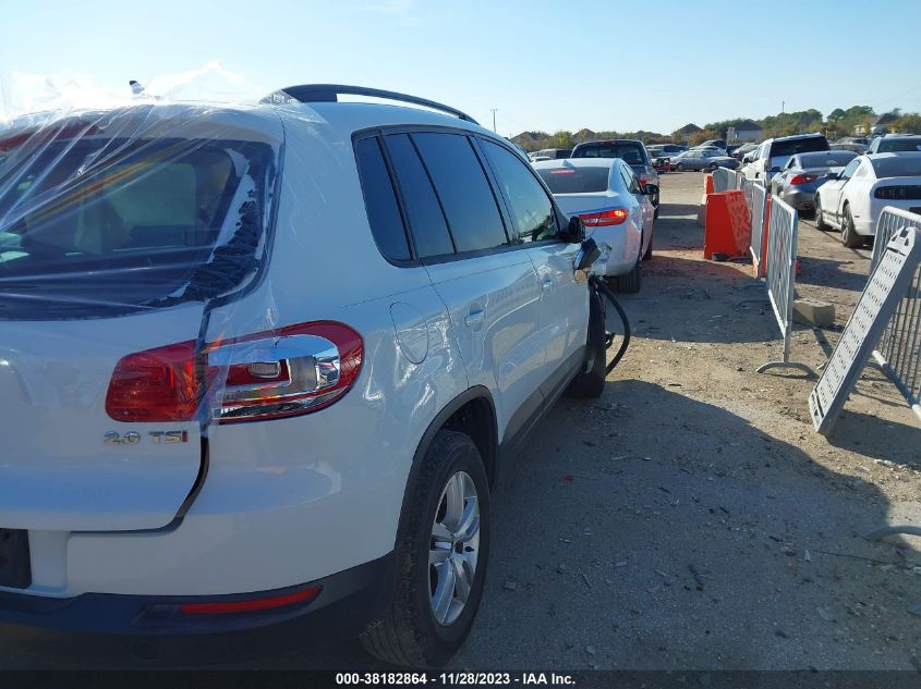 2015 VOLKSWAGEN TIGUAN S - WVGAV7AX0FW562220