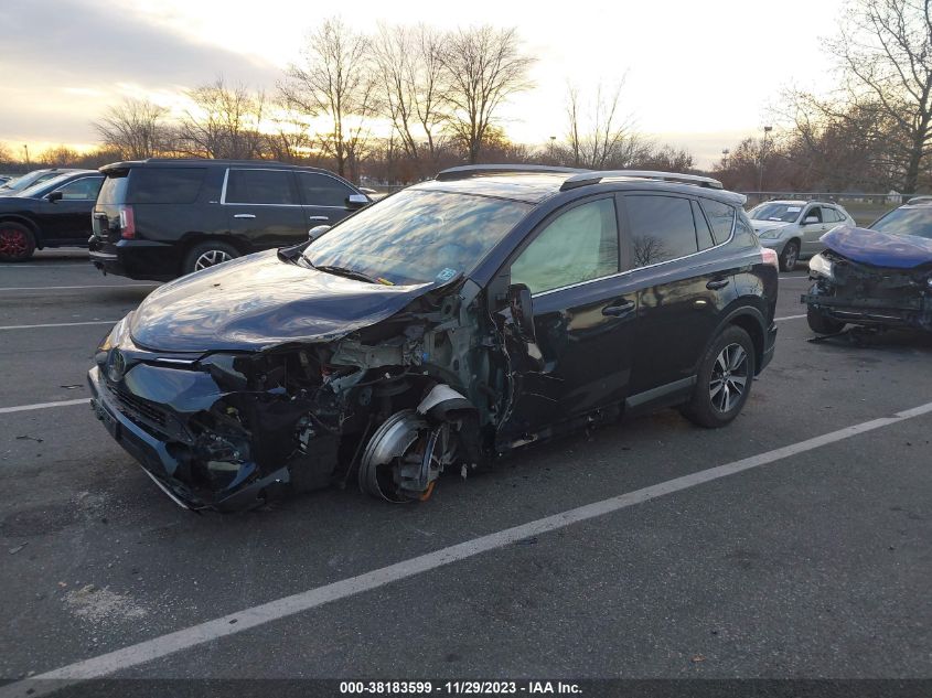 2018 TOYOTA RAV4 ADVENTURE/XLE - JTMRFREV3JJ725151
