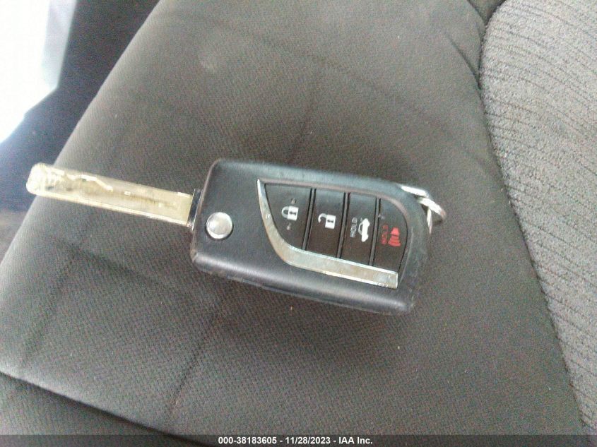 2019 TOYOTA CAMRY LE - 4T1B11HK8KU233830