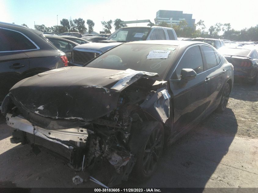 2019 TOYOTA CAMRY LE - 4T1B11HK8KU233830