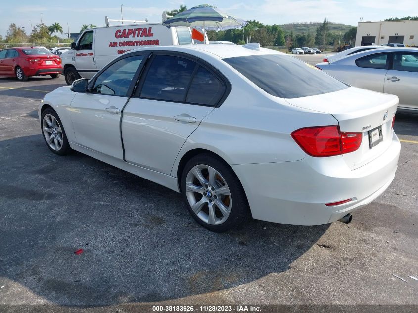 2014 BMW 320I XDRIVE - WBA3C3G5XENR25044