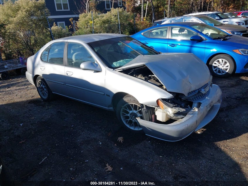 2001 NISSAN ALTIMA