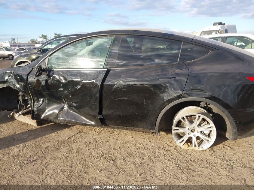 2021 TESLA MODEL Y - 5YJYGDEE5MF207713