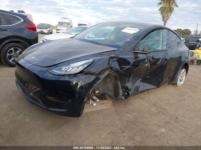 2021 TESLA MODEL Y - 5YJYGDEE5MF207713