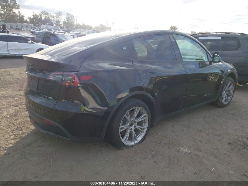 2021 TESLA MODEL Y - 5YJYGDEE5MF207713