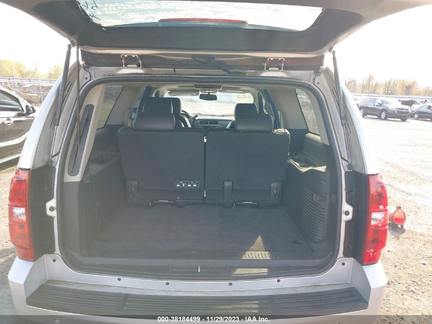 2013 CHEVROLET SUBURBAN 1500 LT 1GNSKJE79DR138966