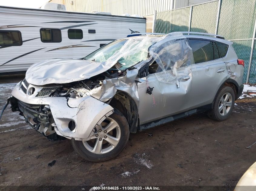 2013 TOYOTA RAV4 XLE - JTMRFREV4DD014934