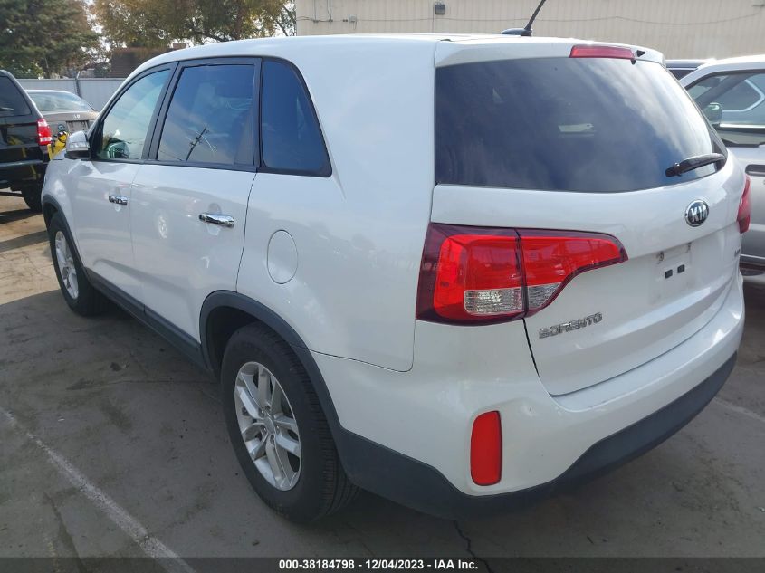 2015 KIA SORENTO LX - 5XYKT3A61FG558060