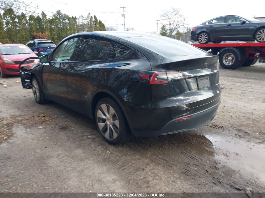 2021 TESLA MODEL Y LONG RANGE DUAL MOTOR ALL-WHEEL DRIVE - 5YJYGDEEXMF195431