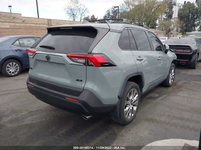 VIN 2T3C1RFV2LW057933 2020 TOYOTA RAV4 XLE PREMIUM