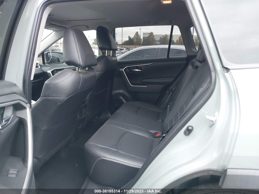 VIN 2T3C1RFV2LW057933 2020 TOYOTA RAV4 XLE PREMIUM