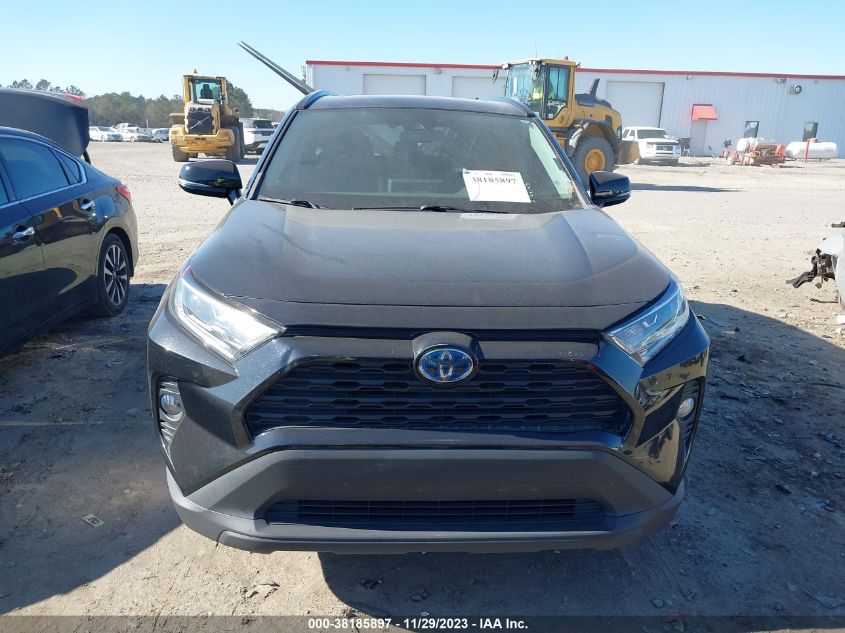 2021 TOYOTA RAV4 XLE - 4T3RWRFV6MU041392