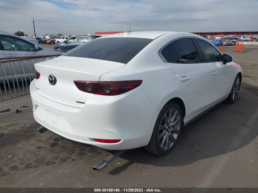 JM1BPADLXK1143453 Mazda Mazda3 PREFERRED PACKAGE 4