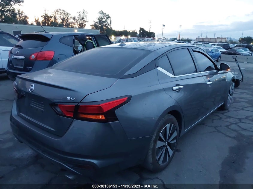 VIN 1N4BL4DV9KC121002 2019 NISSAN ALTIMA SV