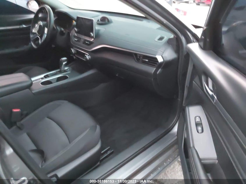VIN 1N4BL4DV9KC121002 2019 NISSAN ALTIMA SV