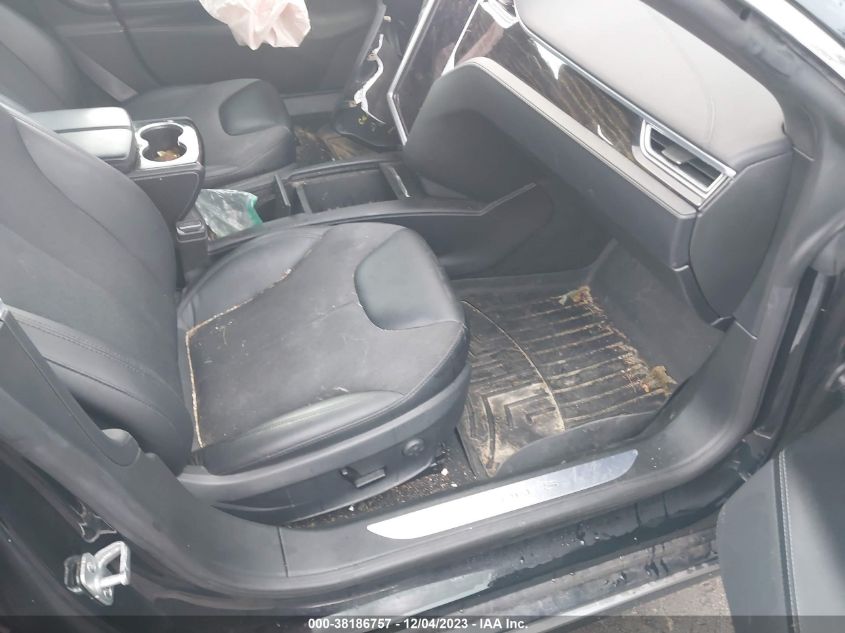 2016 TESLA MODEL S - 5YJSA1E19GF147359