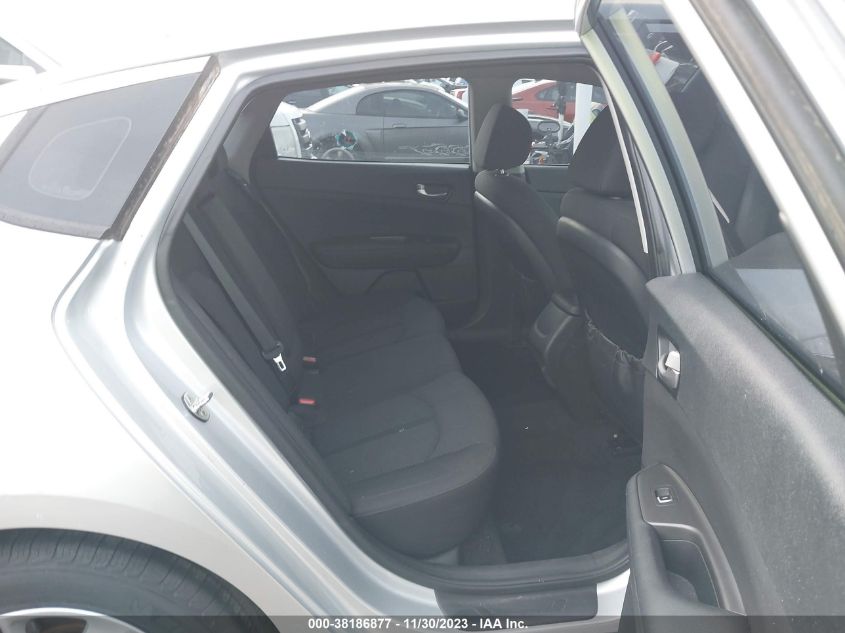 2018 KIA OPTIMA LX - 5XXGT4L3XJG229594