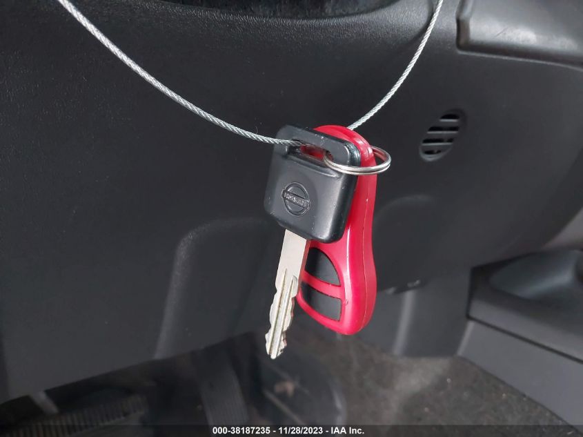 2013 NISSAN FRONTIER PRO-4X - 1N6AD0EV2DN759638