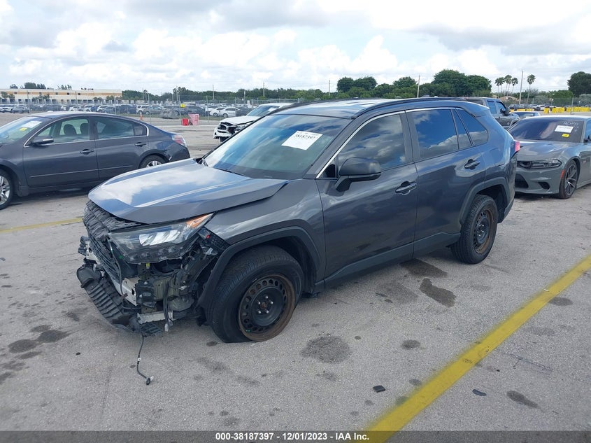 VIN 2T3H1RFV3KW052373 2019 TOYOTA RAV4 LE
