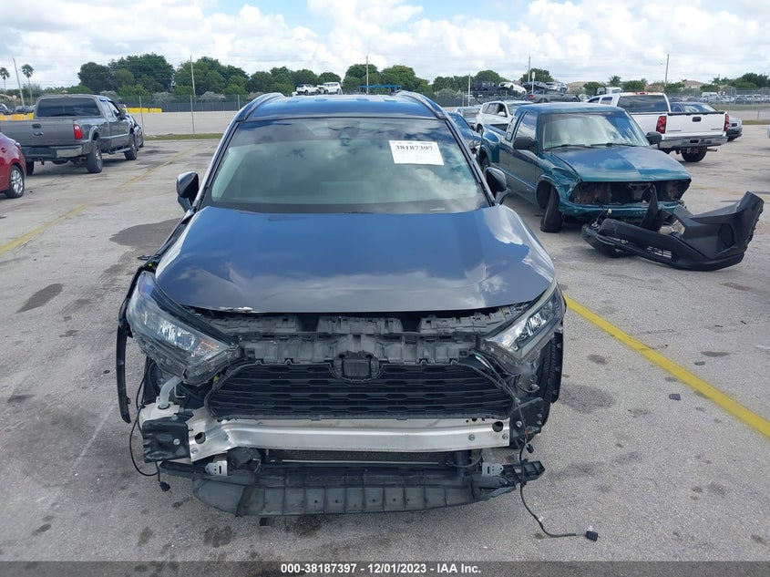VIN 2T3H1RFV3KW052373 2019 TOYOTA RAV4 LE