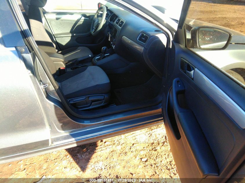 2017 VOLKSWAGEN JETTA S - 3VW2B7AJ0HM406370