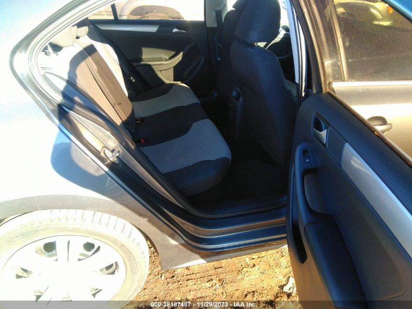 2017 VOLKSWAGEN JETTA S - 3VW2B7AJ0HM406370