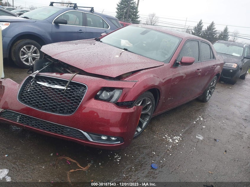 VIN 2C3CCABG0JH130222 2018 CHRYSLER 300 S