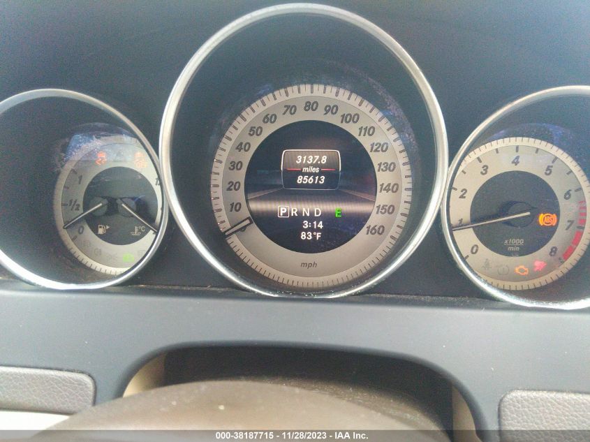 2013 MERCEDES-BENZ C 250 WDDGF4HB0DR261369