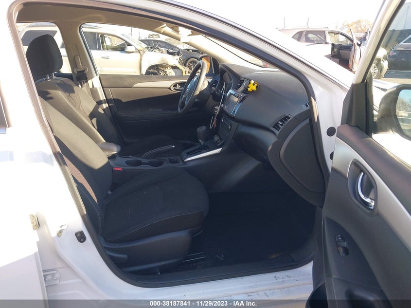 VIN 3N1AB7AP5KY251272 2019 NISSAN SENTRA S/SV/SR/SL