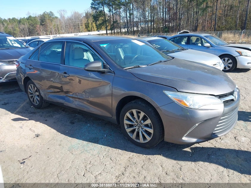 2017 TOYOTA CAMRY