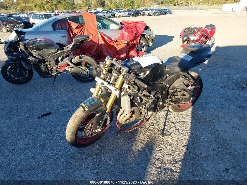 2018 SUZUKI GSX-R750 - JS1GR7MA3J2100996