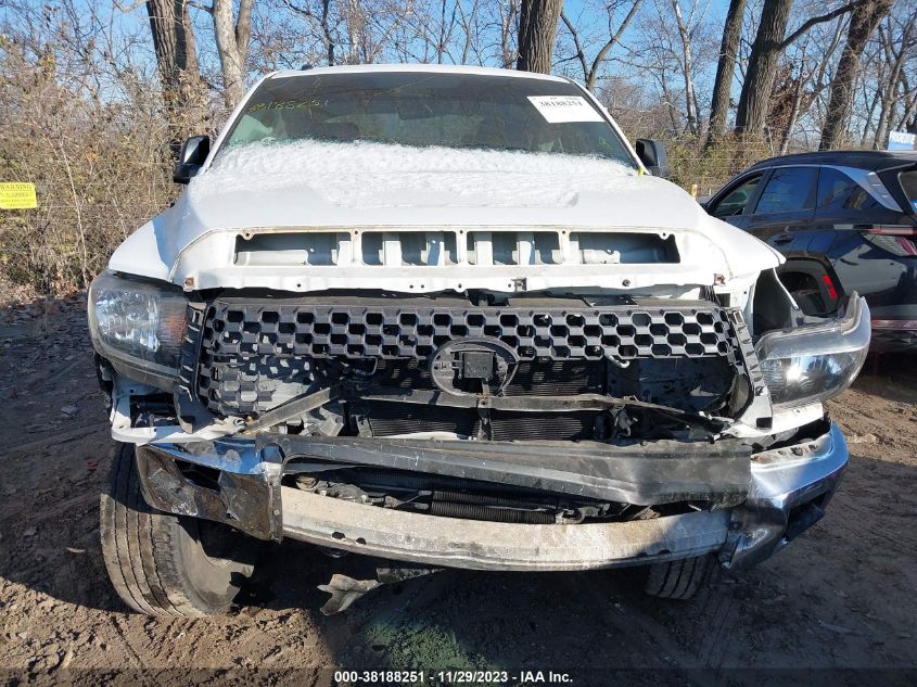 2018 TOYOTA TUNDRA CREWMAX SR5 - 5TFDW5F18JX685113