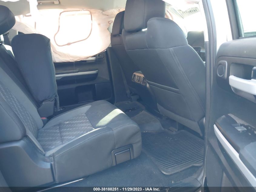 2018 TOYOTA TUNDRA CREWMAX SR5 - 5TFDW5F18JX685113