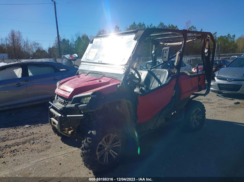 2018 HONDA SXS1000 M5 1HFVE0426J4206312