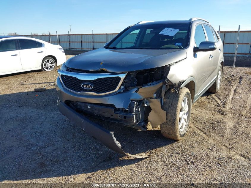 2013 KIA SORENTO LX - 5XYKT4A22DG403386