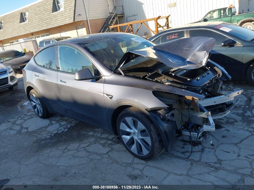 2023 TESLA MODEL Y - 7SAYGDEE3PF841609