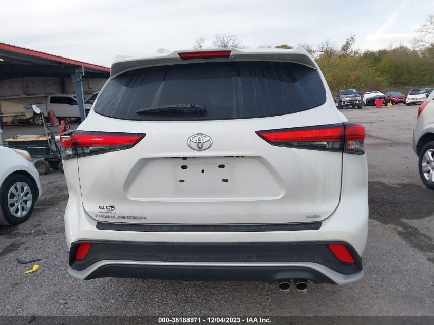 2022 TOYOTA HIGHLANDER XSE - 5TDLZRAH4NS136910