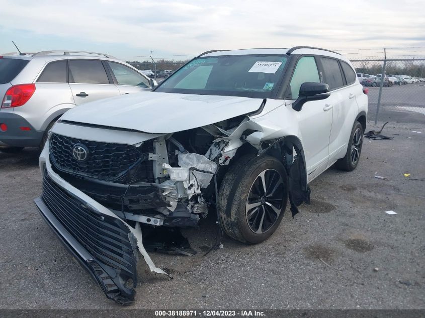 2022 TOYOTA HIGHLANDER XSE - 5TDLZRAH4NS136910
