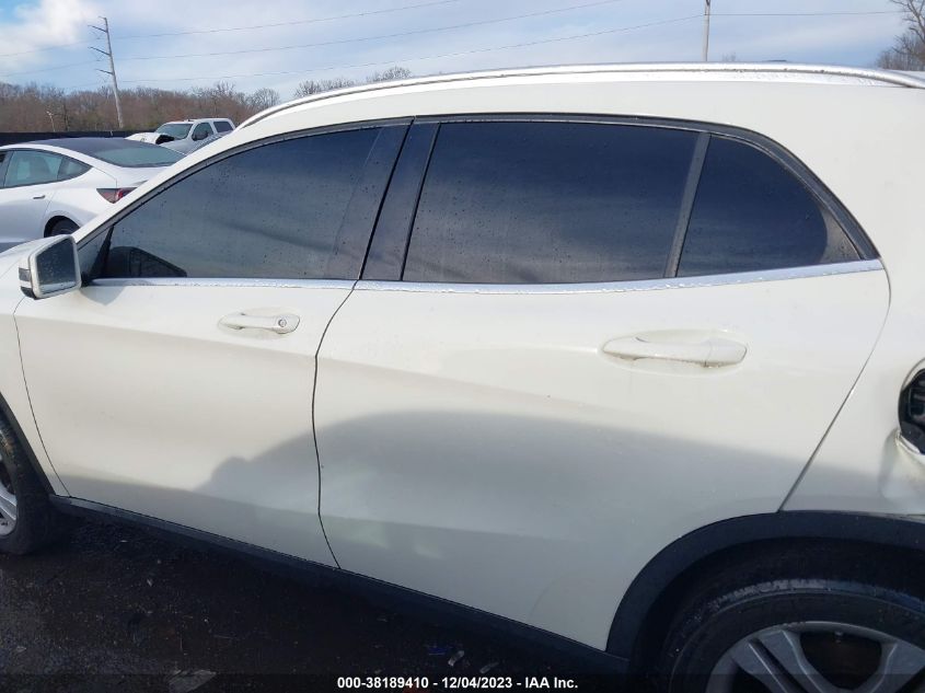 2015 MERCEDES-BENZ GLA 250 4MATIC - WDCTG4GB5FJ180015