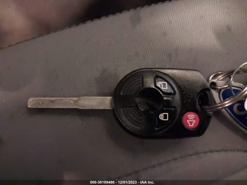 2018 FORD ESCAPE SE - 1FMCU0GDXJUB41867