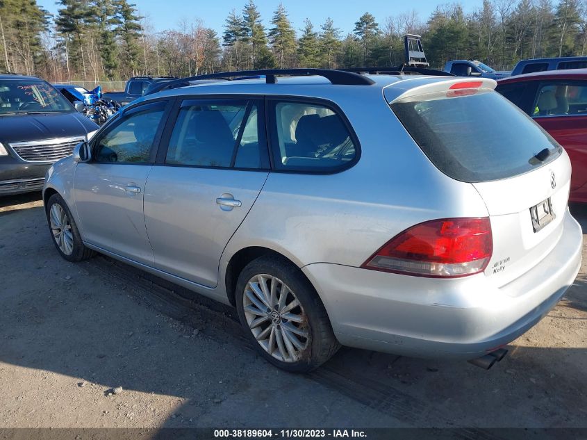 2014 VOLKSWAGEN JETTA SPORTWAGEN 2.5L S - 3VWPP7AJ5EM620161