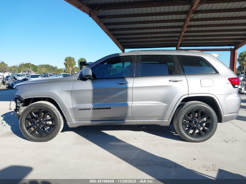 VIN 1C4RJEAG0KC673126 2019 JEEP GRAND CHEROKEE LAREDO