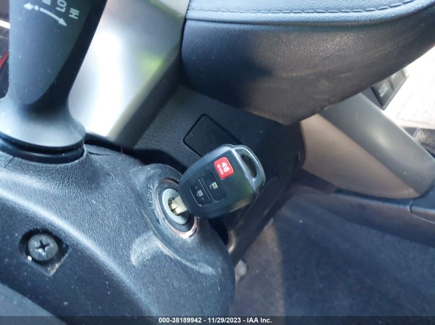 2015 TOYOTA RAV4 LE - 2T3ZFREV0FW154047