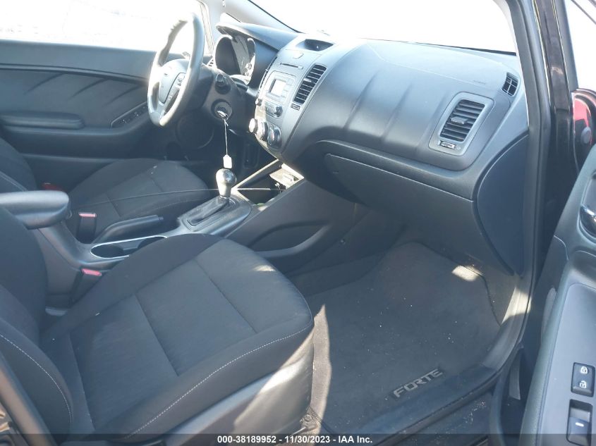 2016 KIA FORTE LX - KNAFK4A62G5615190