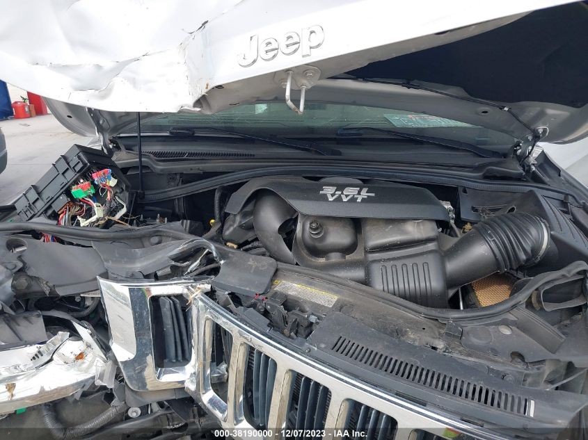 2013 JEEP GRAND CHEROKEE LAREDO - 1C4RJFAG6DC501241