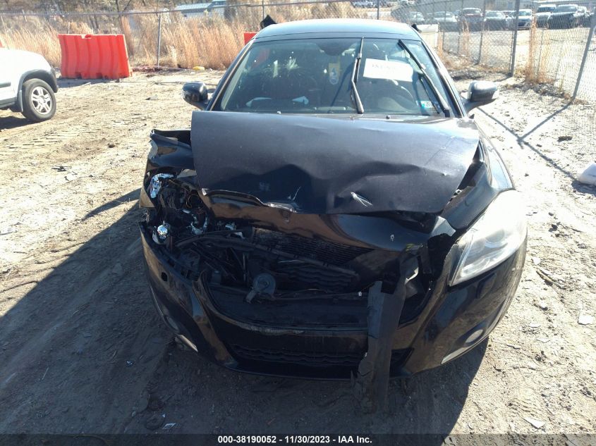 2013 VOLVO C70 T5 YV1672MC8DJ442791